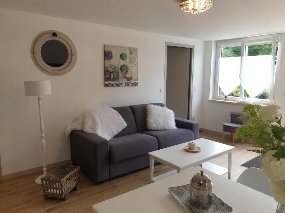 La Cour Apartment Honfleur Exterior photo